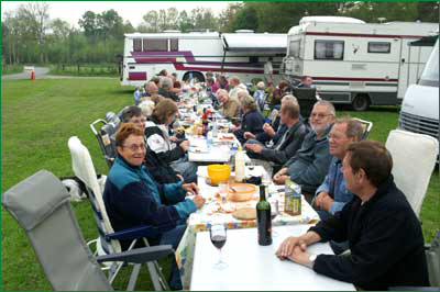 Tydingeträffen i Skåne Den 20-24 Maj 2009 Nu är det dags igen för den gemensamma MHC, HBV & DACF-träffen vid Tydingesjöns Nöjesplats Onsdag/Torsdag: Ni kommer när ni har möjlighet, Vi tar emot er När