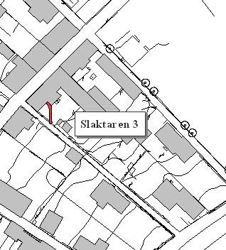 Resterande lager tolkades som avsatta utomhus (lager 17 och 18). Eftersom schaktet gick diagonalt genom husen gick det att fastsälla husens storlek till ca 5 x 5,5 meter.