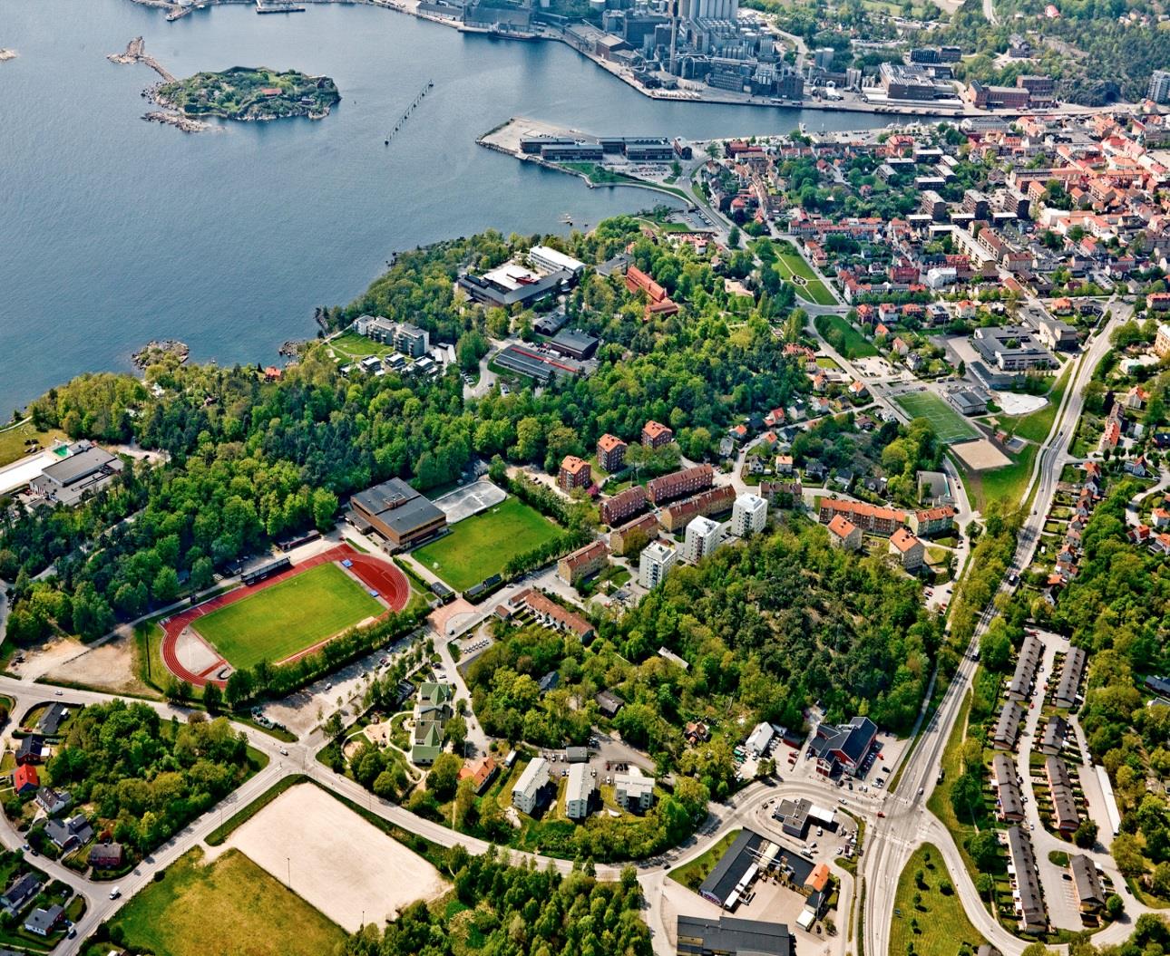 samt med Väggaskolan. Vägga IP Flytt av gräsplan Vägga Norra till Vägga Östra (konstgräsplan) Fotbollen är en utbredd föreningsverksamhet som sysselsätter många av kommunens ungdomar.