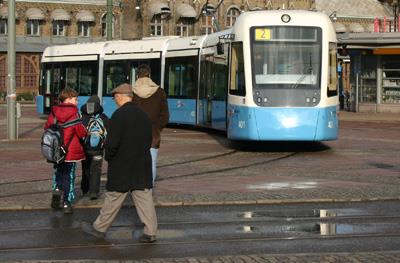 Det handlar om att främja sysselsättningsmöjligheter för personer som står långt från