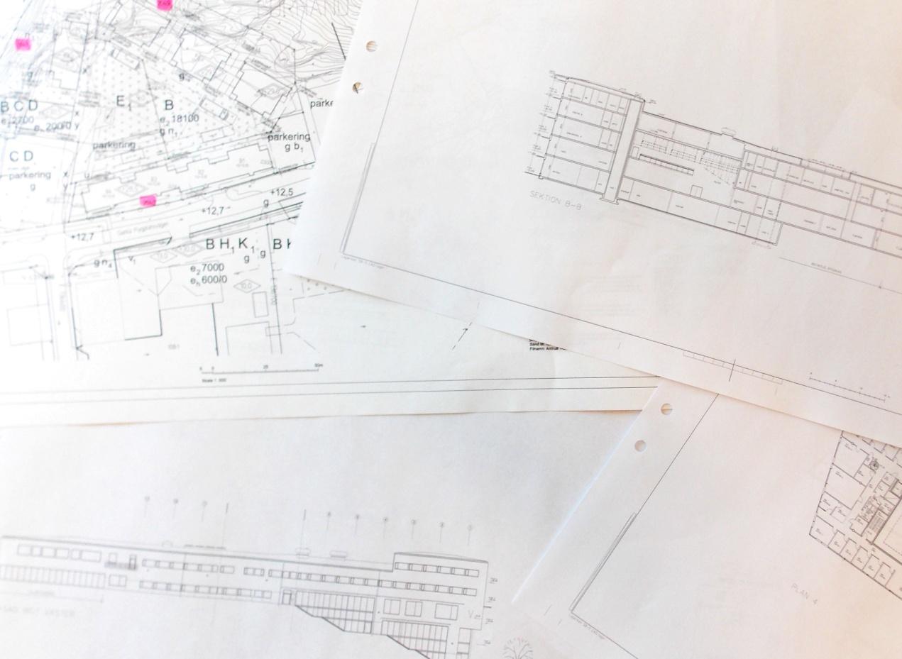 Brister i bygghandlingar En intervjustudie av de brister i ritningar som påverkar den övergripande byggkvaliteten i produktionsskedet.