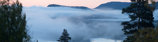 www.varitryck.se SAMERNAS NATIONALDAG 12:00-16:00 Fotoutställning av Eva Mårtensson, Högland. En utställning som visar landskapen och naturen i vår närhet. I Vita Rummet (fd.