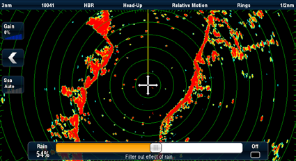 16.8 Radarjustering: Förstärkningsreglage på skärmen Flerfunktionsdisplayer med pekskärm tillhandahåller skärmreglage för förstärkning, regn och störekon från sjön.