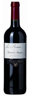 Bernard Magrez, Le Bordeaux de Magrez 2010 Bordeaux, Frankrike 104 SEK/flaska VINAVISEN 5 STJÄRNOR Till priset är detta en förträffligt röd Bordeaux. Den är läckert fyllig med ryggrad och karaktär.