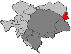 Österrike: Furstendömet Bukovina (till Österrike 1774) Blandad befolkning: Ukrainare, Rumäner, Tyskar, Judar Tyskan som lingua franca (Fa) Tyskspråkigt universitet : Tjernivtsi början på