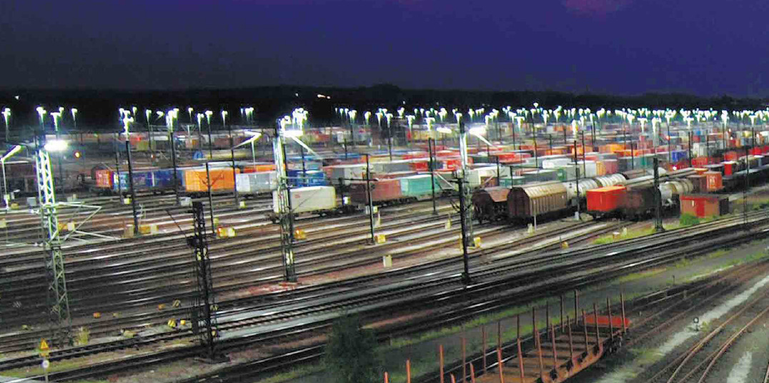 Conventional intermodal transport Chalmers University of Technology The dominating production principle today are direct links Trains stay at the terminals during the day and are operated during