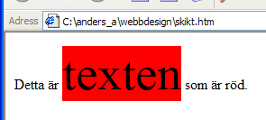 Textplacering Som nämndes i inledningen till kapitlet ger CSS möjlighet att placera objekt som text och bilder på ett betydligt mer godtyckligt sätt än med traditionella HTML-taggar.