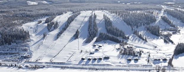 Fritt inträde. Drogfritt. Från årskurs 7-. Arr: Nykarleby Kultur & Fritid/ Pepparkakshuset Åka slalom? Himos Slalom 23.