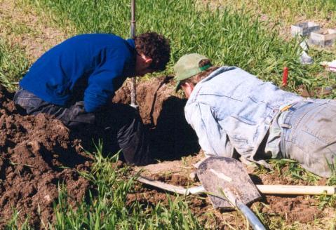 med ett Markstrukturtest i fält kan man ställa en diagnos på sin jord Med utrustning