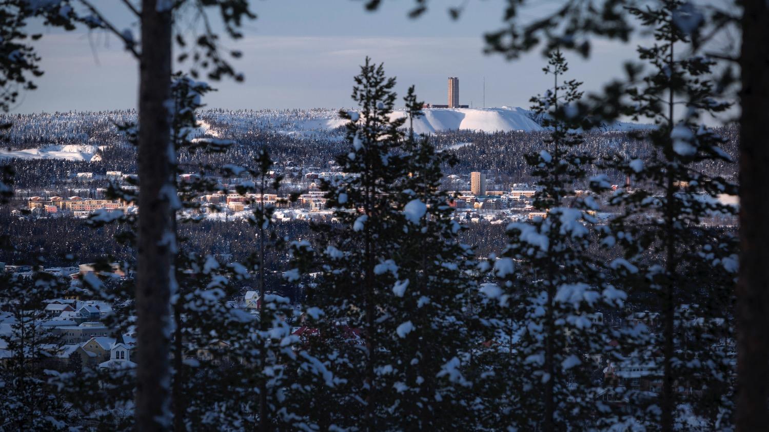 GRUVA OCH STAD MÖTS