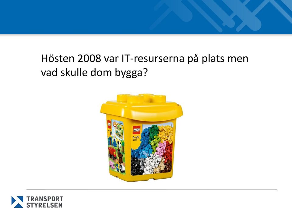 på plats men