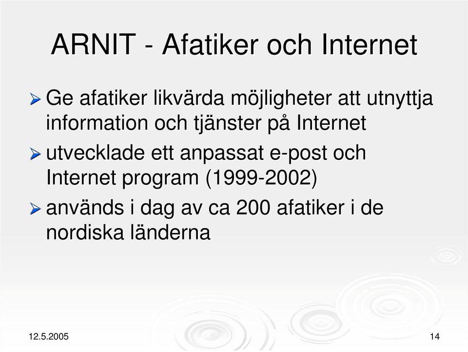 utvecklade ett anpassat e-post e och Internet program