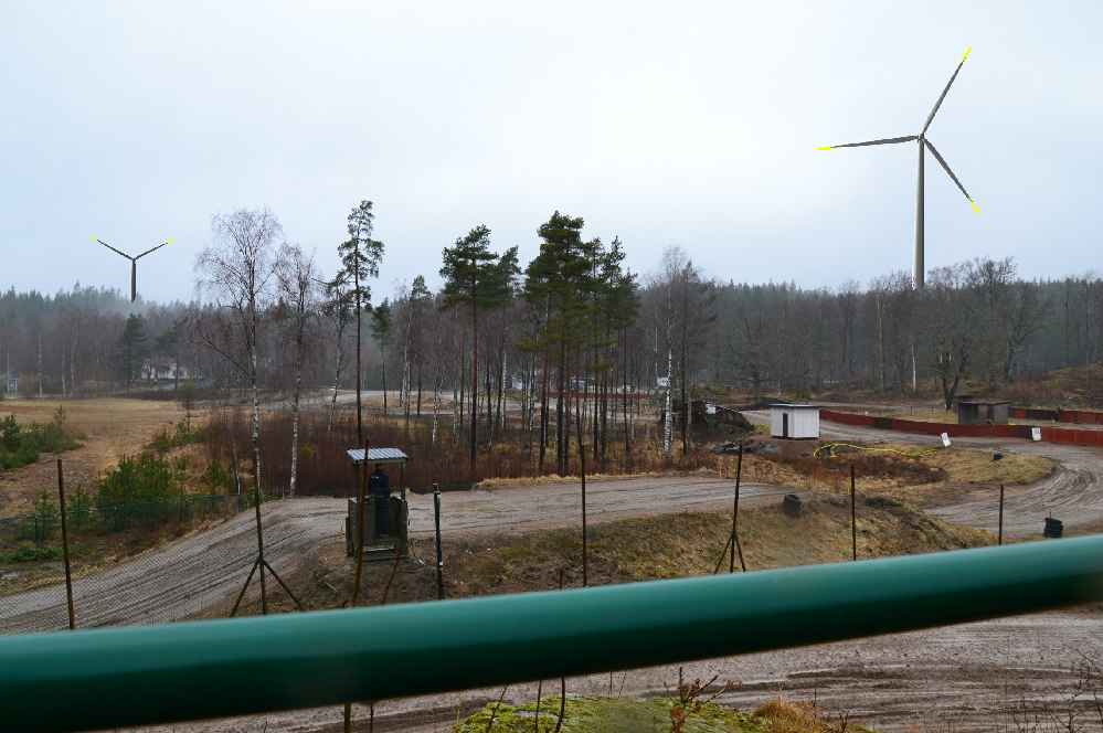 Vindkraftpark Våssberg () Borås Stad Gamesa Energy Sweden AB Figur. (Figur. MKB). Fotomontage från plats vid Motorbanan.