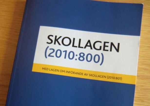 Skollagen 2010 några nyheter Fler disciplinära åtgärder kan användas mot elever. Skolinspektionen kan ge sanktioner mot skolor. Ökad rättssäkerhet för elever. Fler beslut kan överklagas.