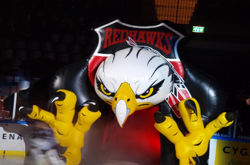 Malmö Redhawks HV 71 Nu är det hockeysäsong, så vi får in och heja på Malmö Redhawks Tisdag 29 november Tid 18.00 21.