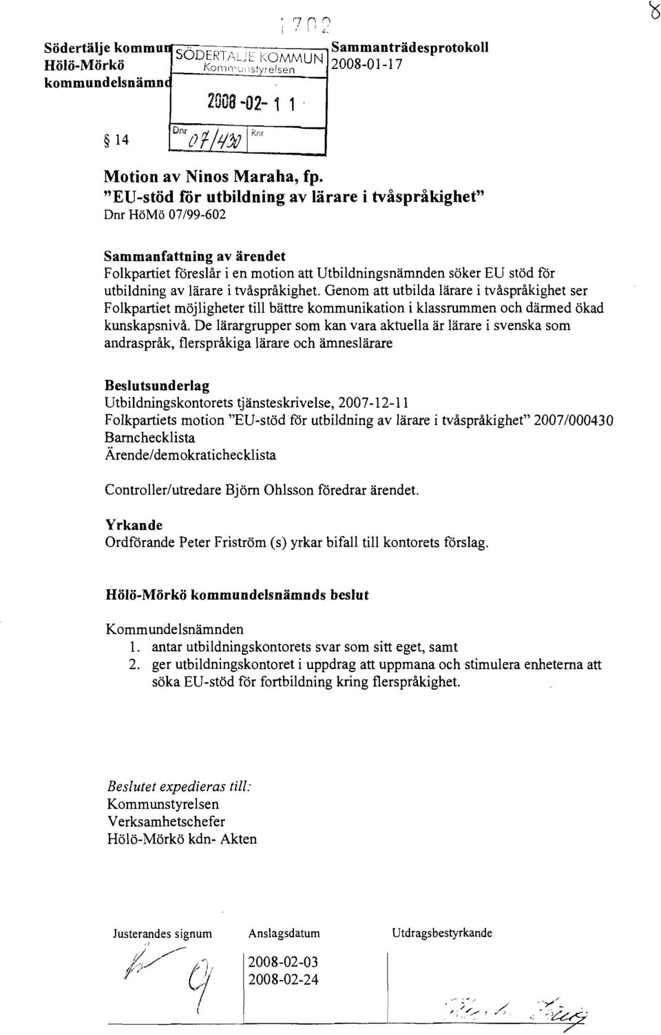 tvåspråkighet. Genom att utbilda lärare i tvåspråkighet ser Folkpartiet möjligheter till bättre kommunikation i klassrummen och därmed ökad kunskapsnivå.