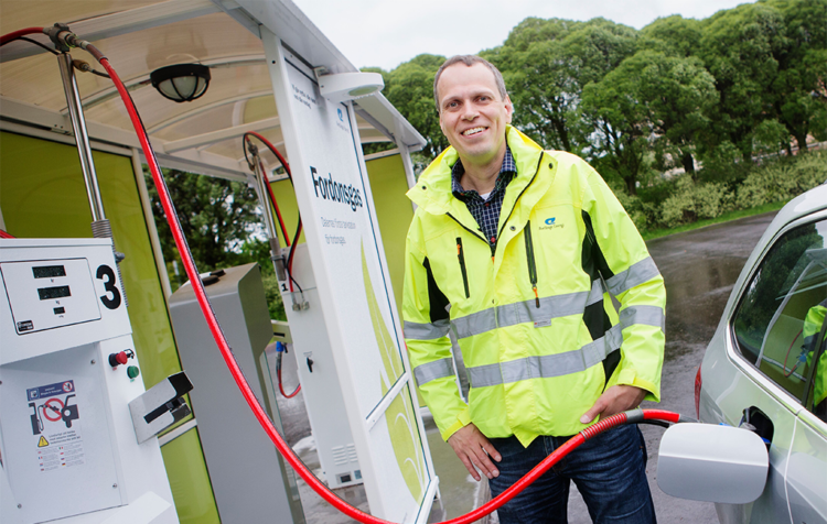 BORLÄNGE ENERGI MED FOSSILFRIHET, FÖRSÖRJNINGSTRYGGHET OCH PRISSTABILITET SOM DRIVKRAFT När Borlänge kommun hade satt upp mål om fossilfrihet, men inte såg någon aktör på marknaden som var villig att