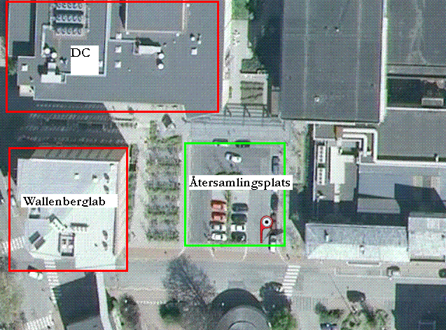 IV.7.4 Utrymningsplan Återsamlingsplats: DC:s parkering, enligt bilden 29 Använd ej hissarna! Plan 2 till 6: Utrym genom trapphusen på fram och baksidan av Wallenberglaboratoriet ut i det fria.