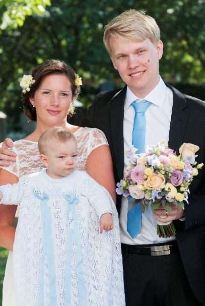 döptes kusinerna Elisabet Kristina Olivia Lennstam, Alice Elsa Maria Lennstam och Adam Carl Alexander Hintz hemma på familjens gård Sund.