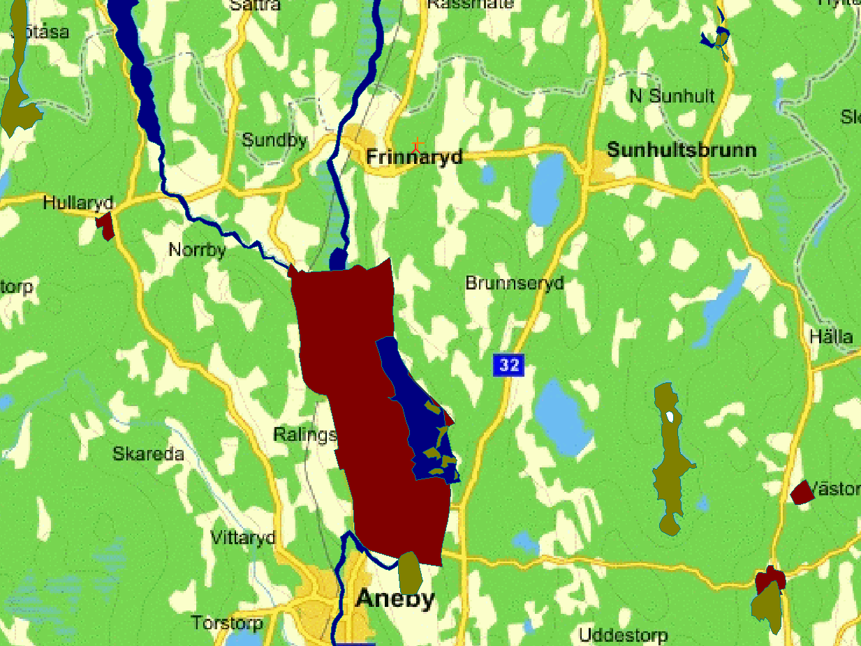 15 MOTSTÅENDE INTRESSEN SAMMANFATTNING På fastigheten där etableringsplatsen för vindkraftverket ligger finns inga motstående intressen. Det finns fornlämningar på fastigheter österut.