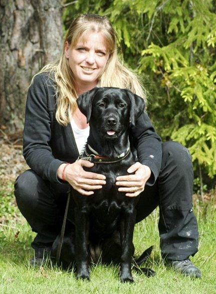 Cecilia Cilla Carlson Zetastar Mighty Inca Lava (Labrador retriever) Tävlar för klubb: Nacka BK Tävlar i klass: Klass 2 Favoritmoment: Det varierar, men fartmomenten ligger väldigt högt