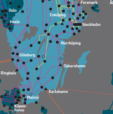 Figur 1-4 Viktiga väg- och järnvägsstråk i Jönköpings län. Lantmäteriet Figur 1-5 Stamnät i södra delarna av landet 6 En del av Sveriges stamnät för el passerar genom länet, se figur ovan.