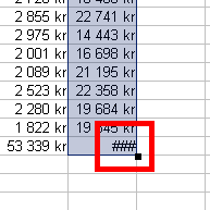 Titta på månadsnamnen om det är någon kolumn som behöver breddas. För mig blev jag tvungen att bredda september, alltså kolumn J. Jag ställde mig då mellan J och K och dubbelklickade.