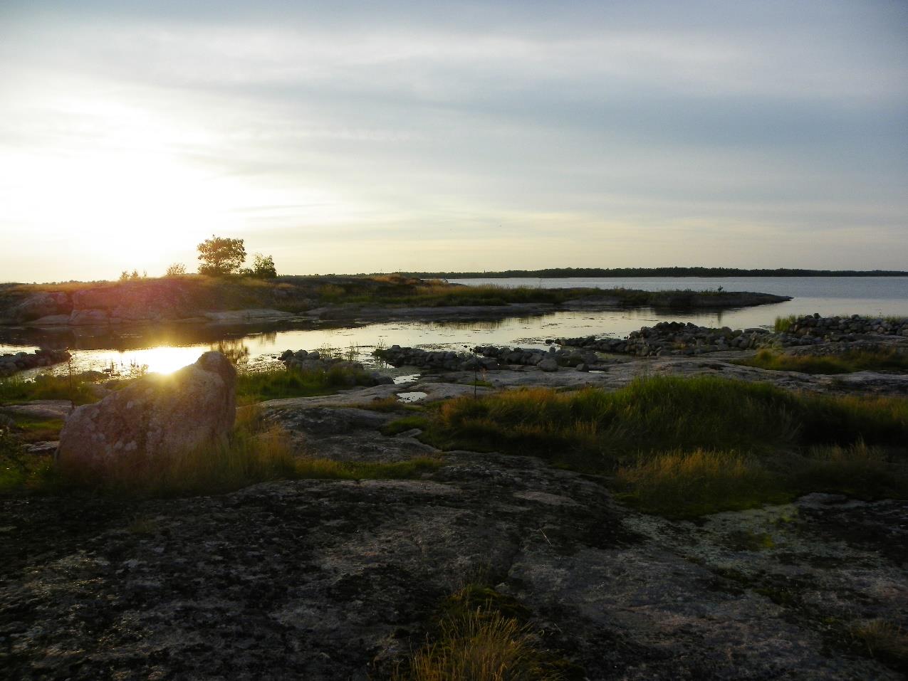 Följ med på en tur till - FLAKASKÄR (Flaggskär) Kåsarna innanför Holmen Foto: