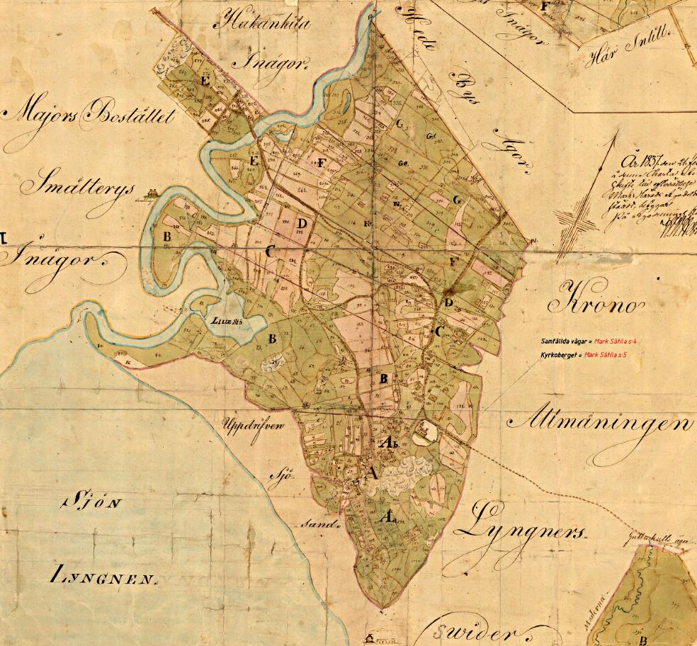 Figur 3. Inägorna till Sätila 1837. Sätilaskolans nuvarande läge är markerat med pil. Inägan (allt som är färglagt) var omgärdad av stängel för att hålla ute kreaturen från åkrar och ängar.