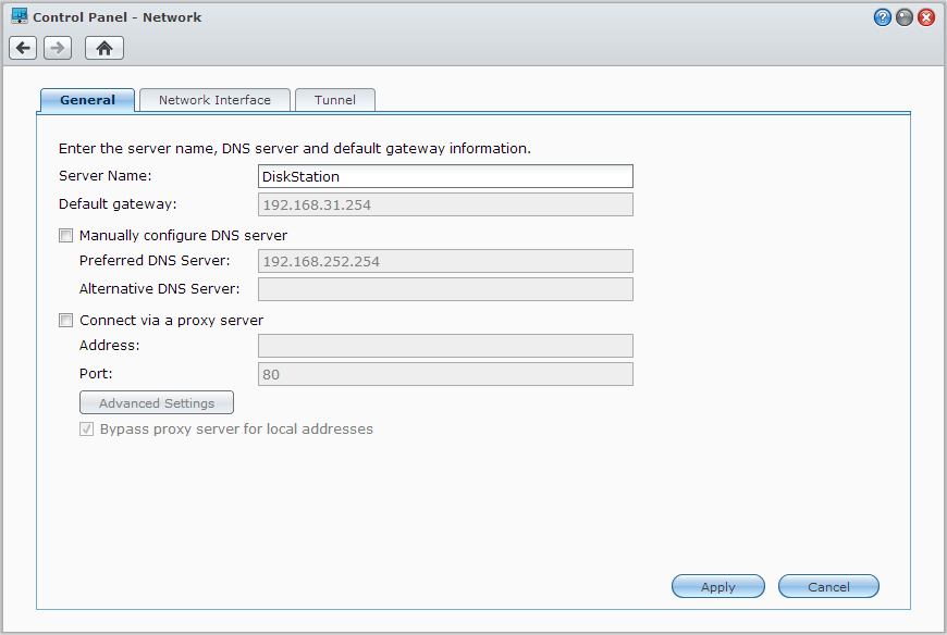 Bruksanvisning för Synology RackStation Ändra nätverksinställningar Gå till Huvudmeny > Kontrollpanel > Nätverk för att ändra följande nätverksinställningar för din Synology RackStation.