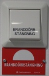 Brandceller Byggnaden är indelad i ett antal brandceller för att förhindra att brand och rök sprids. Varje brandcell avgränsas av brandklassade bjälklag, väggar och dörrar.