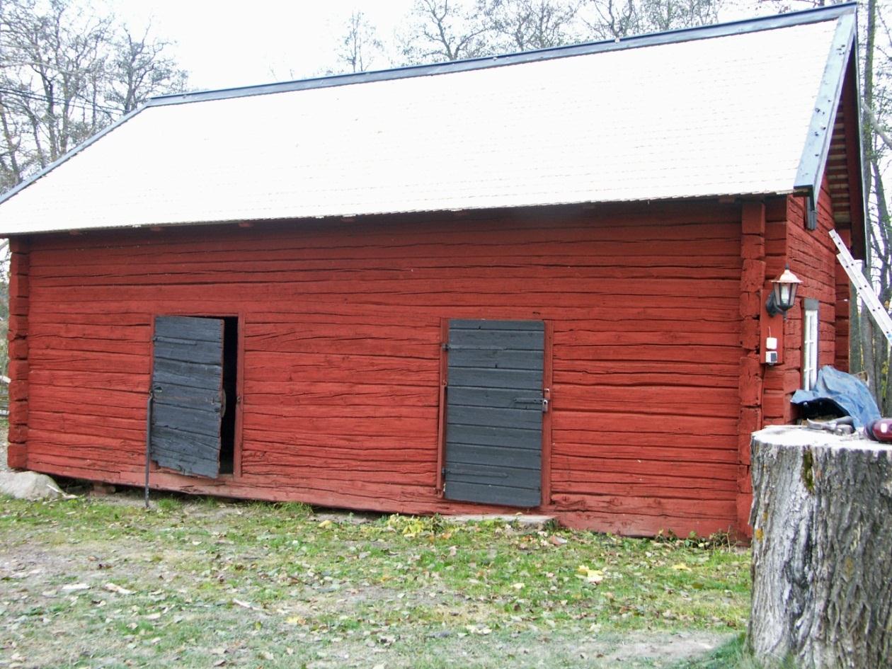 Spannmålsmagasinet efter omläggning av stickspåntak, montering