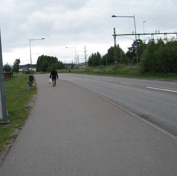 3.4 Identifierade brister Många utav de utpekade regionala cykelstråken samt pendlingsstråken saknar separation mellan cyklister och fotgängare.