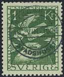 1594 1616 1617 1592 148C 30 öre brun, fyrsidig tandn. LYX-stämpel HID 20.3.1922. 300:- En face Gustav Vasa 1593 149C 1920 Gustaf V En face 10 öre röd, fyrsid tandn.