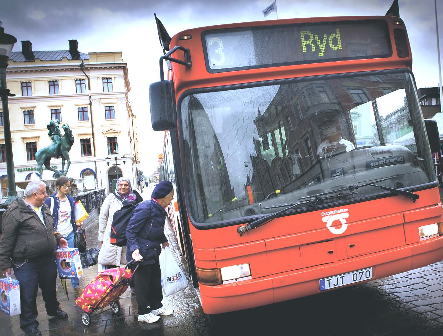 Transportsektorn är idag den enda realistiska avsättningen för biogas Fortsatt avsättning till transportmarknaden är avgörande för den fortsatta utvecklingen och överlevnaden för svenska