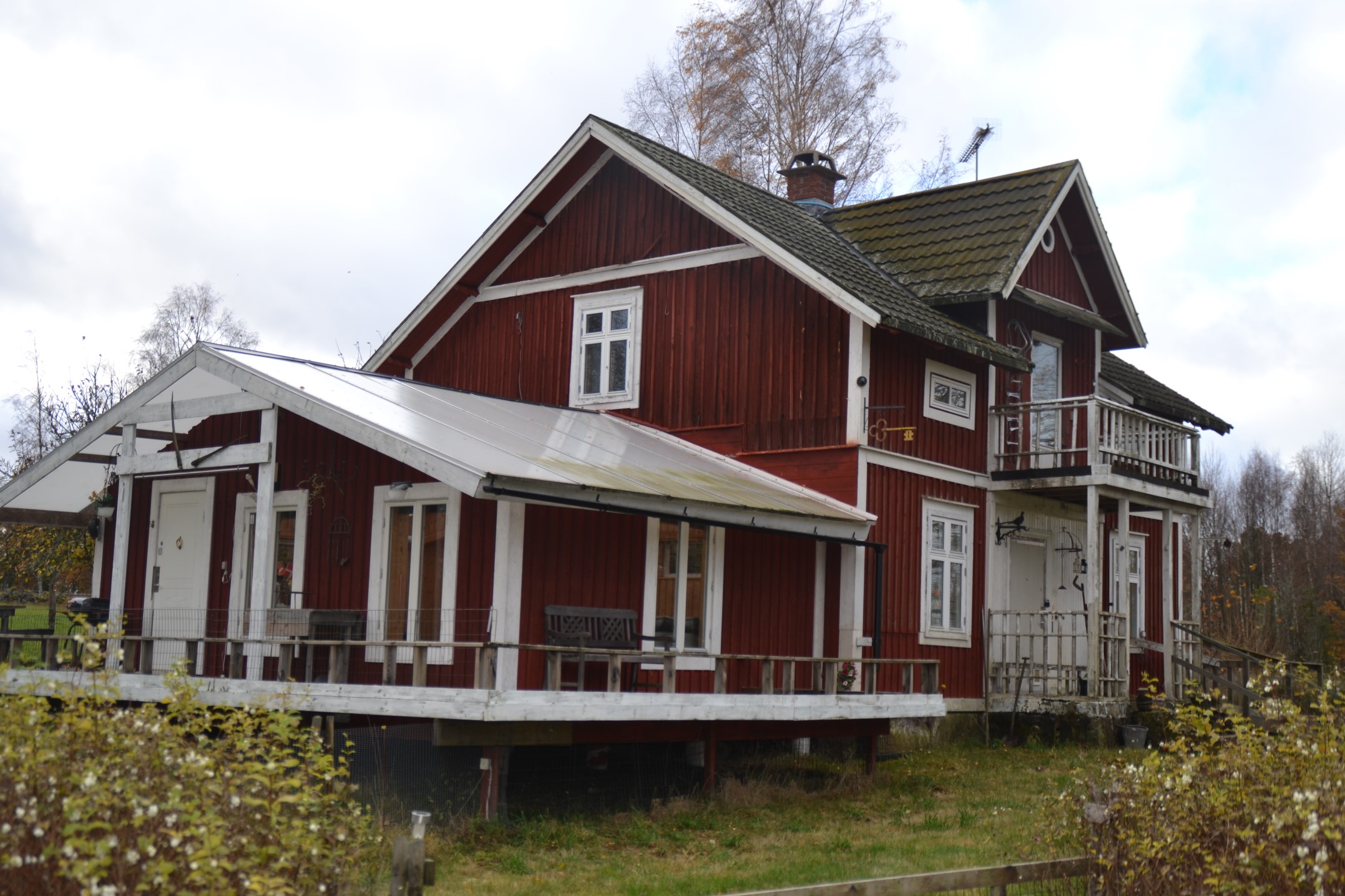 Naturnära fastighet med potential på