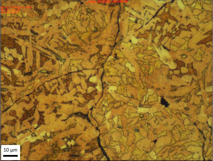 Figur 5.26: Fotografi av mikrostruktur av provstav med CW614N Blandade spånor med grafit.
