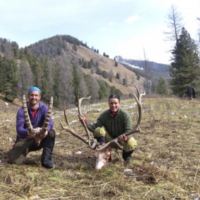 i JAKTOMRÅDE - Gorno Alta GORNO ALTAI Rysska Altai ligger i hjärtat av Asien där den sibiriska taiga, Kazakhstans stäppar och Mongoliets halvöknar möts.