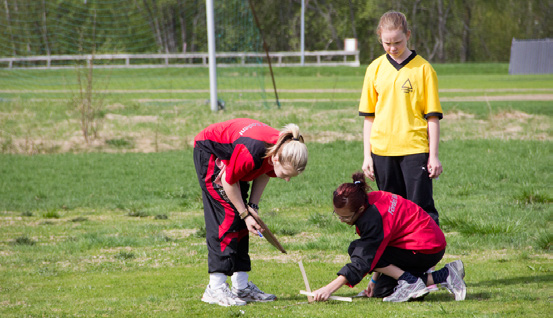 Mini Varpa Camp 2012 Umeå Lördag morgon. Deltagare och ledare ifrån söder hade åkt med nattåget upp till Umeå medans de ifrån norr kommit redan kvällen innan med buss.