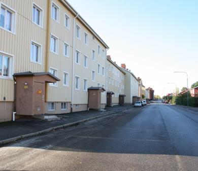 21(48) 1600 1400 1200 1000 800 600 400 200 0 Byggår flerbostadshus i Söderhamn Vid sekelskiftet 2000 fanns ett överskott på bostäder i Söderhamn, både i tätorten och på landsbygden.