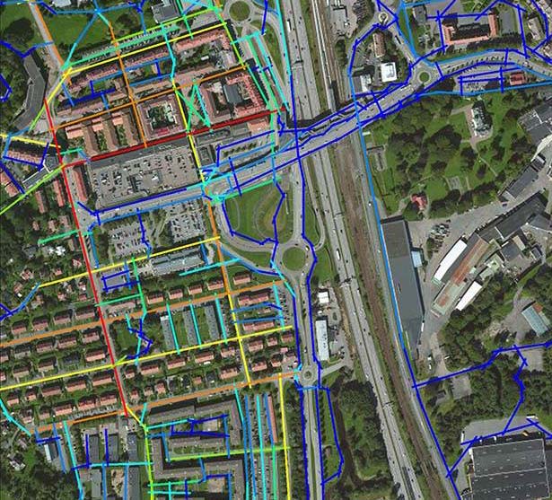 rekt söder om innerstaden, främst Storgatan och Nygatan. Även Brogatan och Bergmansgatan är välintegrerade och naturligt centrala gator i Mölndal.