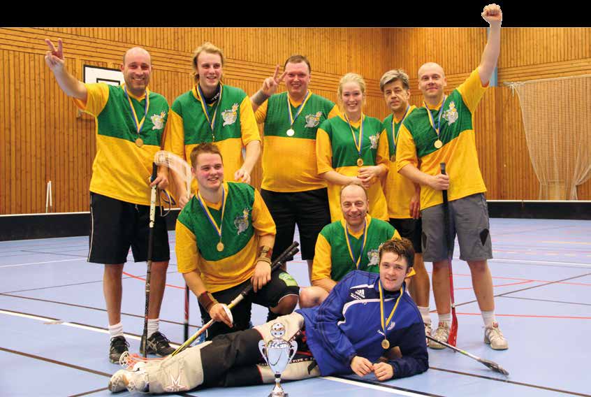 Innebandy Open på Rosenhill Seamen s Center Wallenius-laget Fedora vann Innebandy Open 2012, trots starkt motstånd från många håll.