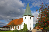 VILLSTAD GUDSTJÄNSTER SMÅLANDSSTENARS KYRKA OKT 30 23:e sönd e tref 10.00 Mässa, Magnus Lind. Kyrkfika. NOV 4 Fredag 14.00 Välkommen till en stunds stillhet. Orgelstund och andakt kl. 14.00, 15.
