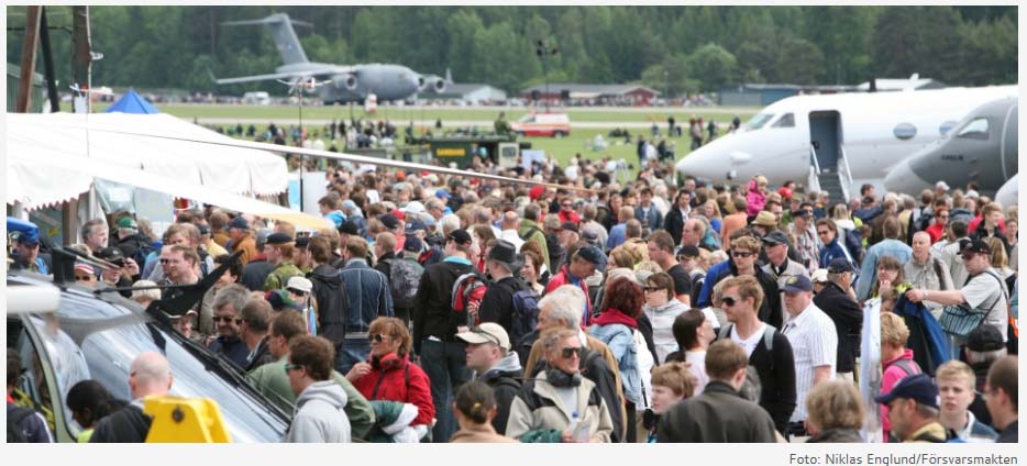 Flyguppvisning på Malmen i Linköping Lördag 27 och söndag 28 augusti kl 0930 till 1530 båda dagarna 2016 firar flygvapnet i Sverige 90 år.