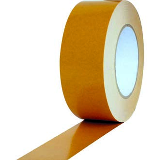Fungerar på många typer av mattor Slipp att mattorna åker runt på golvet, fäst dem med denna lätthäftande tejp.