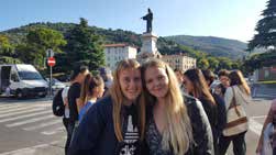 INTERNATIONELLT UTBYTE PÅ GKC! Just nu kan du som elev vara med på ett kulturellt utbyte med en skola i den lilla staden Leno utanför Milano, Italien.