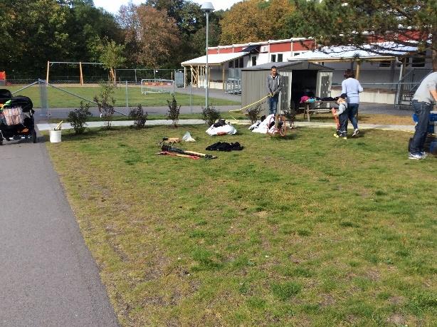 Kiosk byggs och där både samspel och matematik får komma fram. Ritning gjord av pedagoger, barn och byggt av föräldrar.