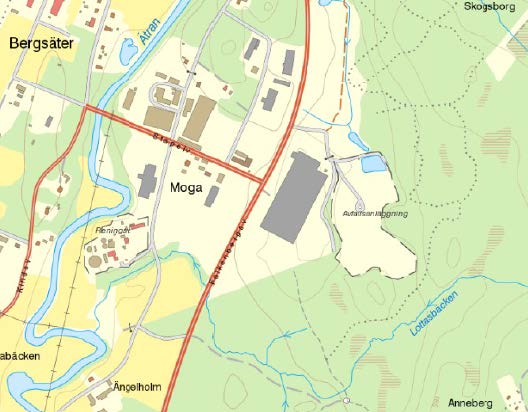 Figur 3. Förordad lokalisering, Moga 1:112, Moga Syd B (markerad med rött), närmsta boende finns vid gården Ängelholm (markerad med lila). Kartkälla: Länsstyrelsens WebbGIS.