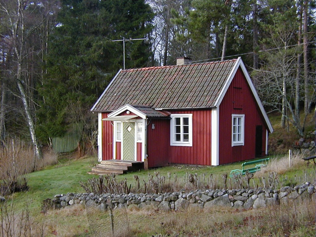 I denna lilla vackra stuga på en södersluttning i norra Fors på gränsen till Ribby föddes jag våren 1941!