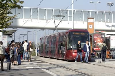 Förutsättningarna i Europa för BRT/BHLS (CERTUs förstudie:) Tåg, metro, spårväg för stora resandeflöden Kompakta städer, smala gator Stadsutveckling i «markplanet», integration Metroen i Köpenhamn